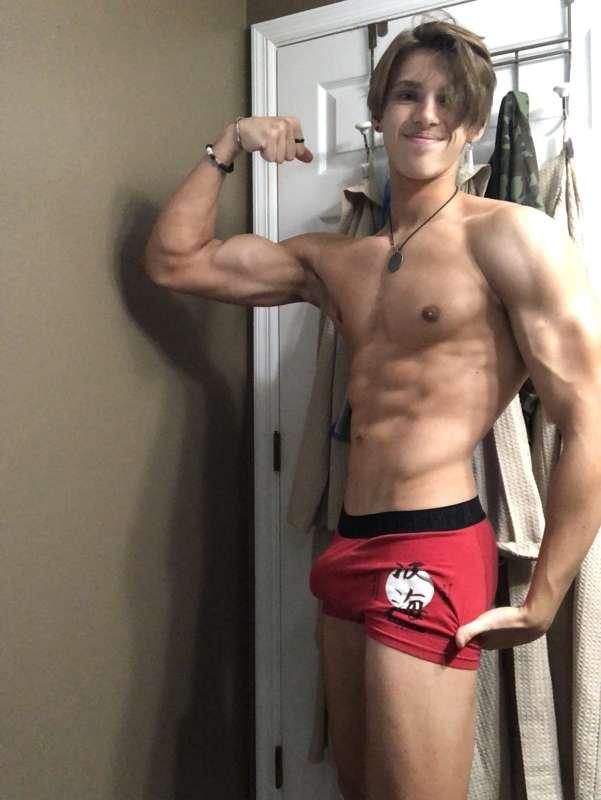 Here’s a photo with bad lighting and a goofy smile that make..