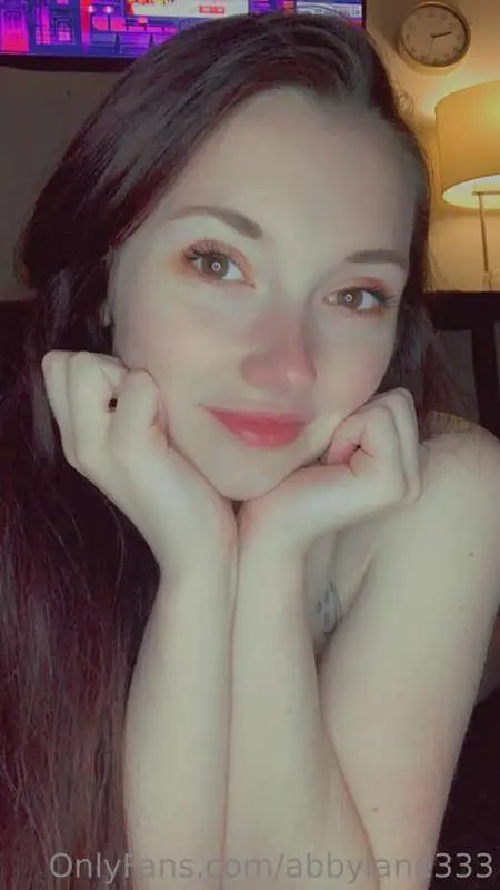 I’m prettier with cum covering my face 😏