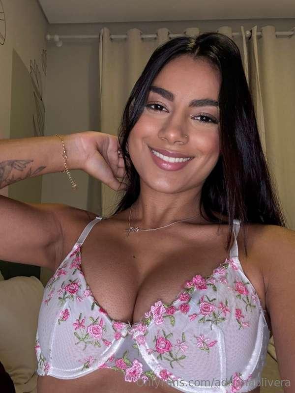 Living in a flirty little world 💫
