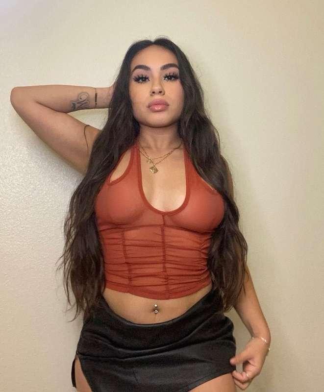 I'll be the angel on your shoulder... tempting you to sin 😍