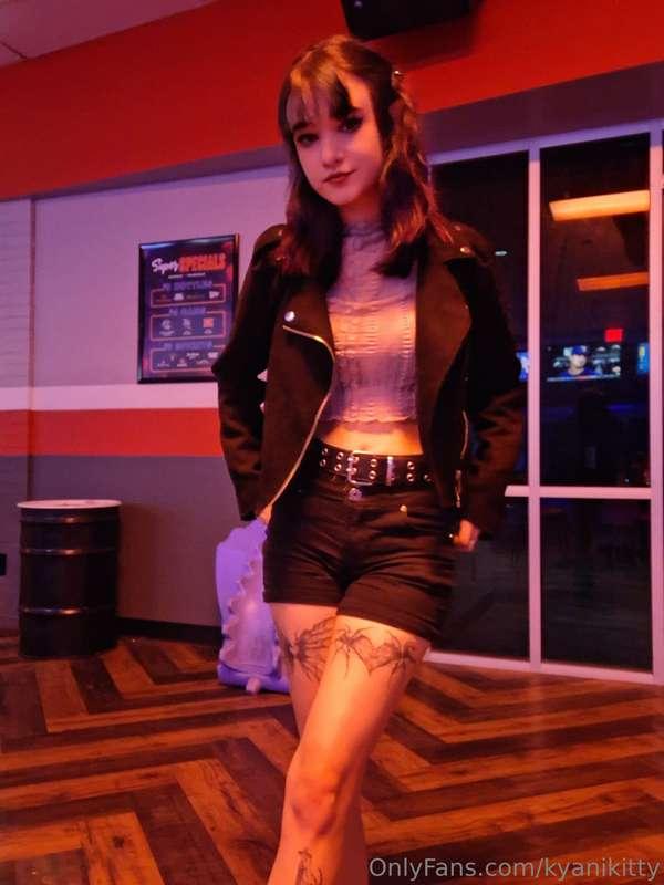 kyanikitty image #0