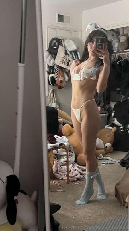 do u like my new favorite outfit? xoxo