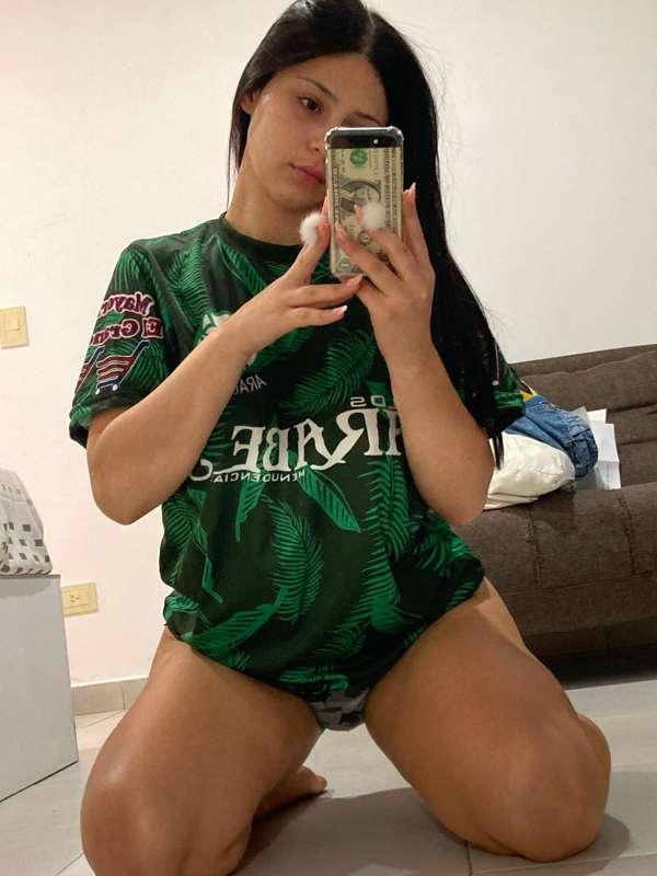 Would you let me interrupt your sports game on tv for sex?