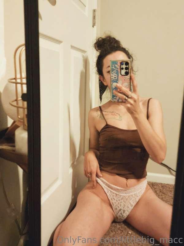 Good morning ✨️ can't wait to hear all about your day 🎀