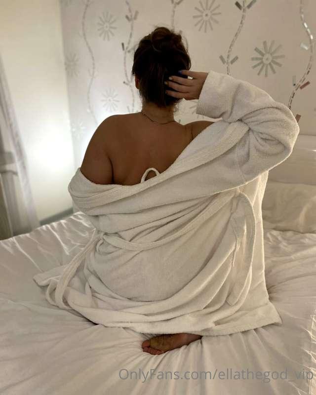 Morniong babe, it's gonna be a hot day...