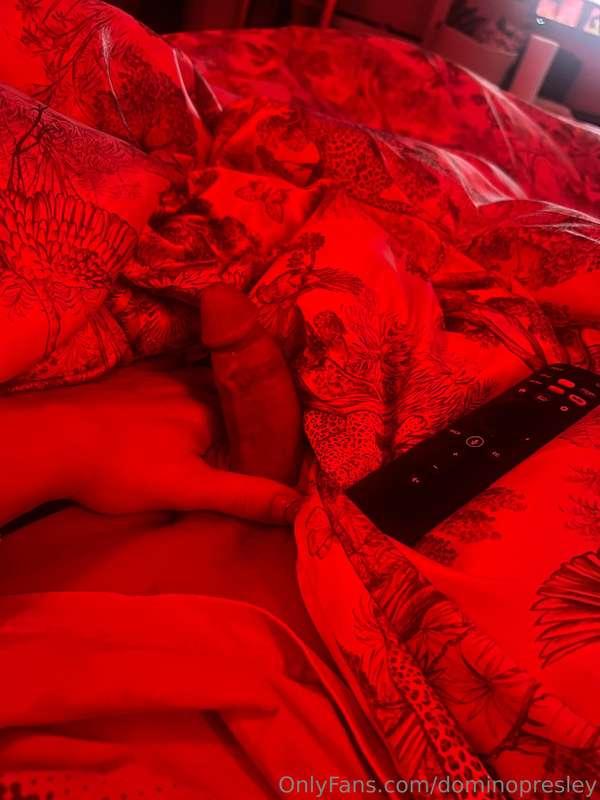 🍆 morning wood anyone?