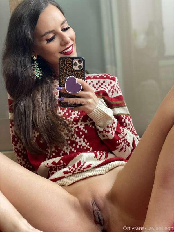 On the first day of Christmas my lover gave to me… an ugly s..