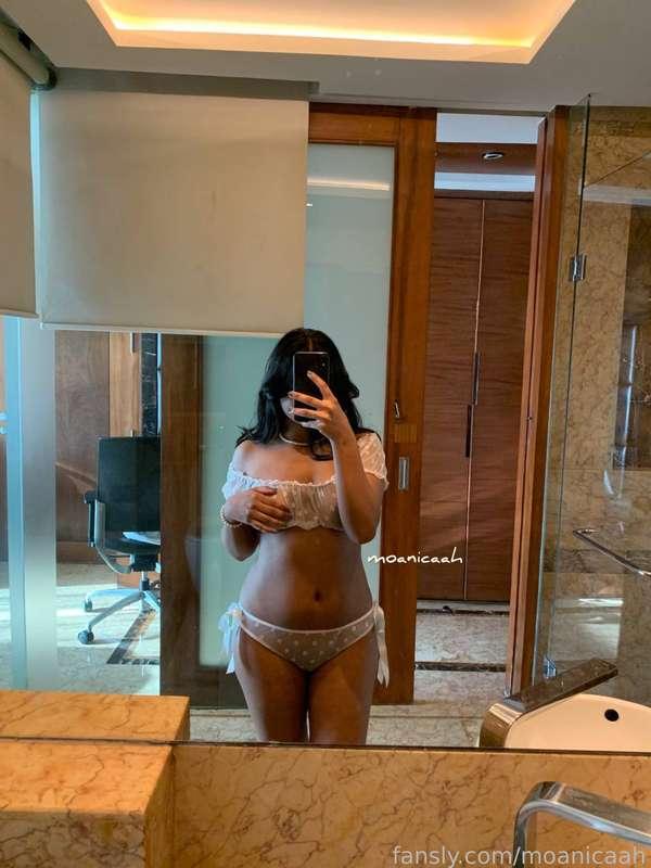 moanicaah image #0