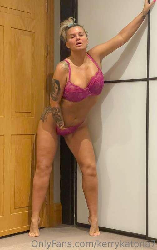 Hump day 💦😈😘💦