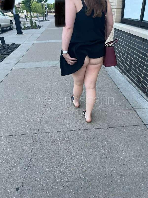 Couldn’t keep my dress from flying up in public, the excitin..