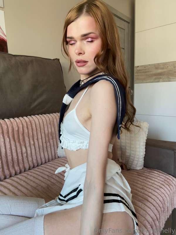 transshelly image #1