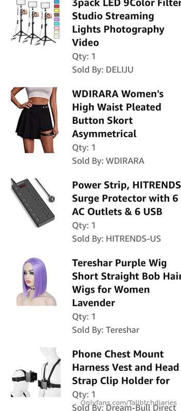 LOOKING FOR SUGGESTIONS FOR COSPLAY AGAIN 👩🏻‍🔬 I have writte..