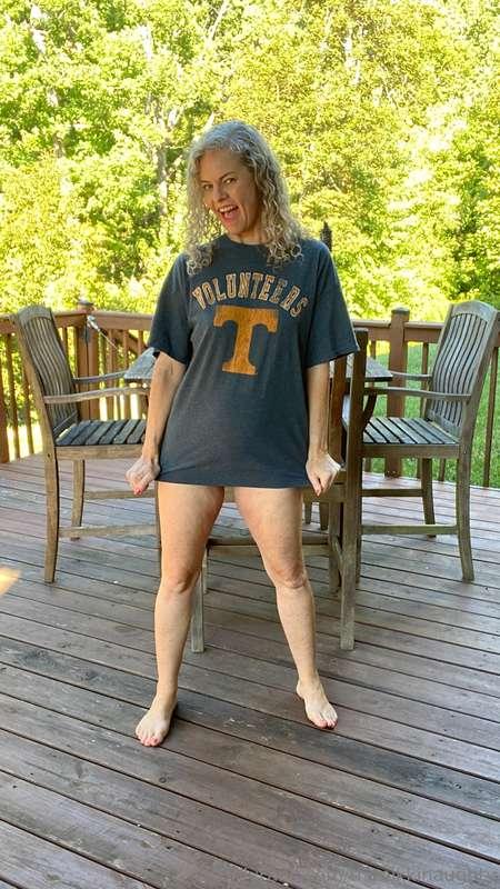 It’s Football 🏈 time,  Who’s your favorite team? 🏉