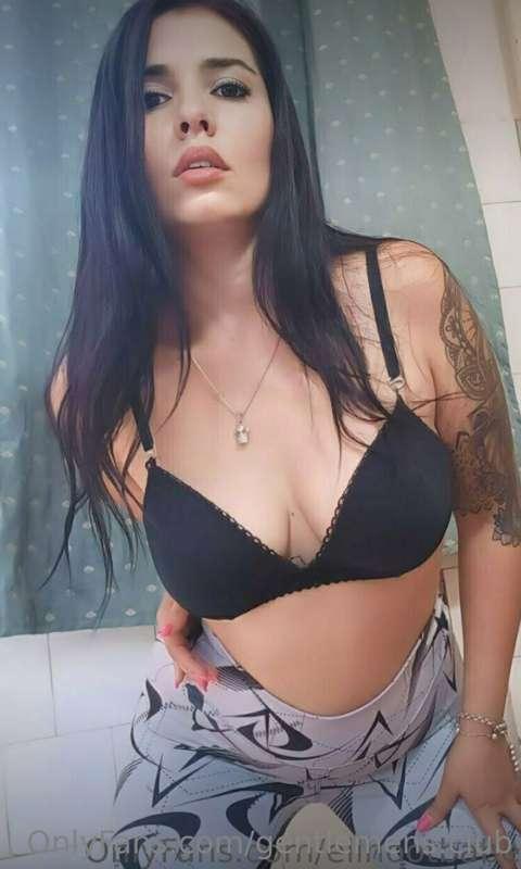 Hi my love... I'm waiting for you to do delicious things!! F..