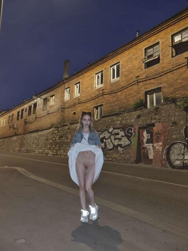 merrilyn image #1