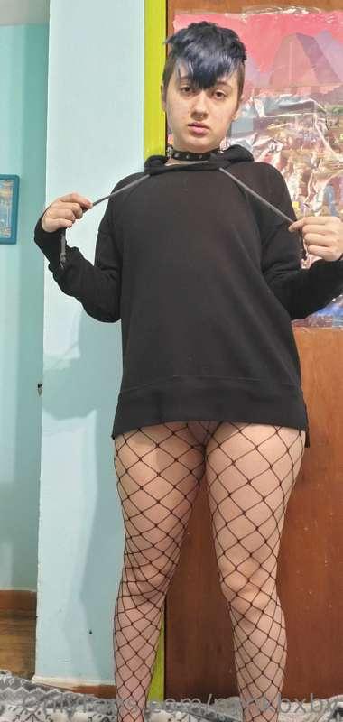set 1/3 | thicc boy in a big hoodie <333