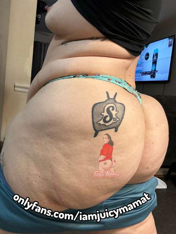 i know you missed this fat ass daddy 😘
