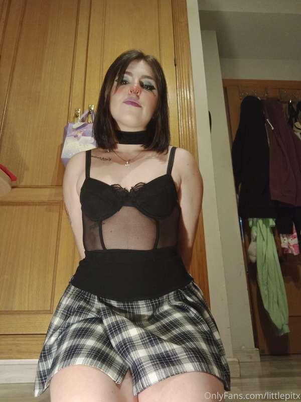 i've been a good bad girl
would you punish me?🥺😈

tomorrow y..
