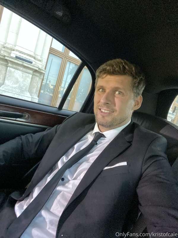 A daddy in a suit is the best kind of daddy, don't you think..