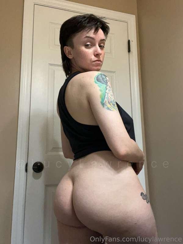 lucylawrence image #0