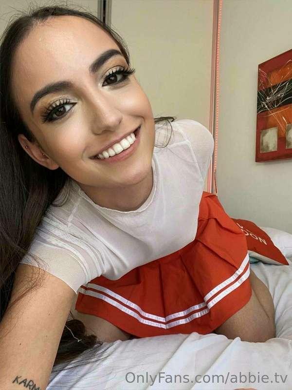 abbie19yo main image