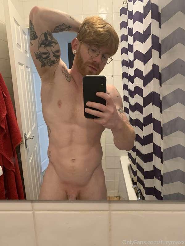 Clean shaven makes it look bigger 😉