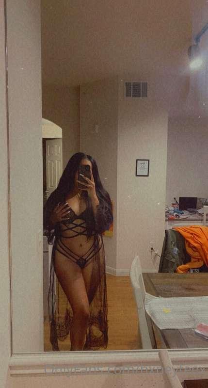 ## Who likes seeing me fuck myself? Tip this post $10 and ge..