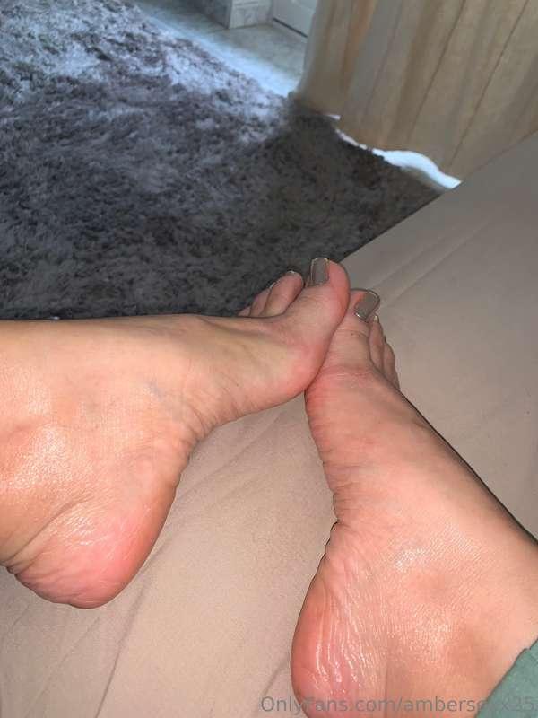 My feet 👅