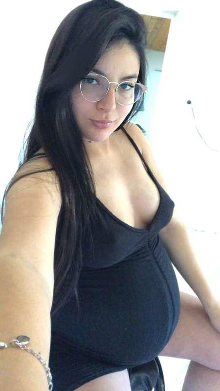 turning 8 months pregnant
come celebrate with me baby 😍😍😍