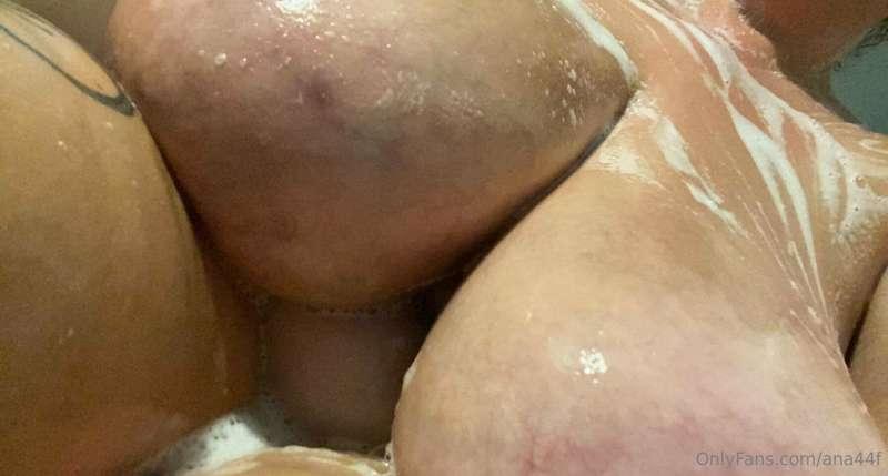 morning babies, cum dry me off. Rub your special lotion cum ..