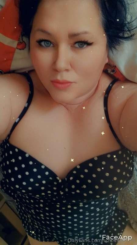 Wanna cum swimming with me babe? Xx