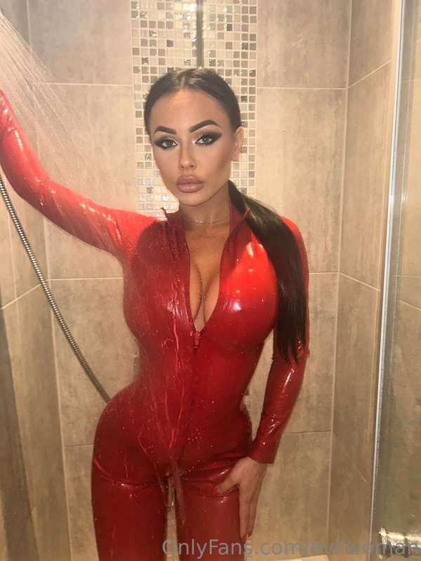 evilwoman image #1