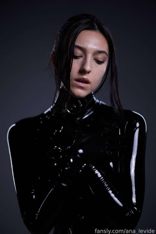 ana_levide image #328