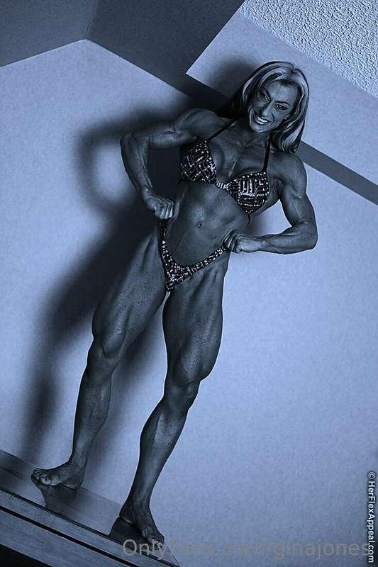 ginajones image #19