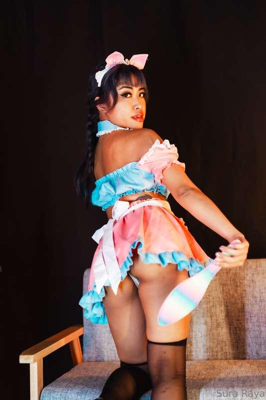 ***Happy Hump Day*** 
*Spank me if I don't do a good job* ....