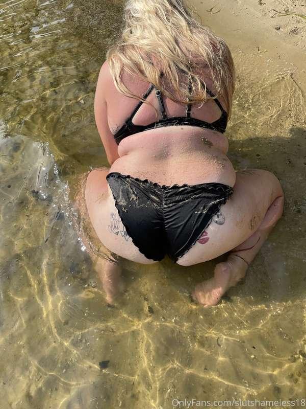slutshameless18 image #2