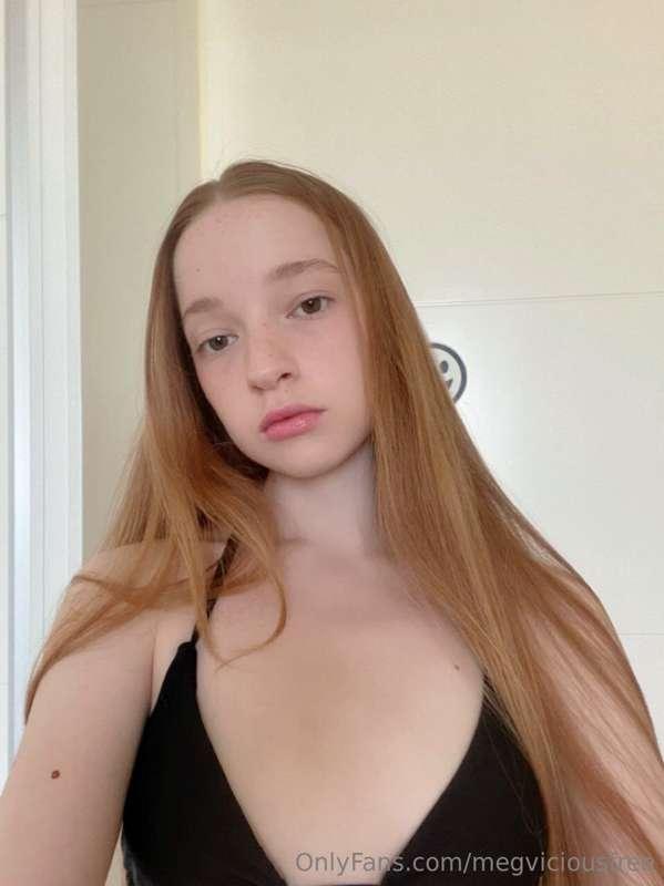 𝑆𝑢𝑐ℎ 𝑎 𝑏𝑒𝑎𝑢𝑡𝑖𝑓𝑢𝑙 𝑙𝑖𝑡𝑡𝑙𝑒 𝑏𝑎𝑏𝑦 𝑔𝑖𝑟𝑙 𝑤𝑎𝑖𝑡𝑖𝑛𝑔 𝑓𝑜𝑟 𝑦𝑜𝑢𝑟 𝑚𝑒𝑠𝑠𝑎𝑔𝑒 🐥..