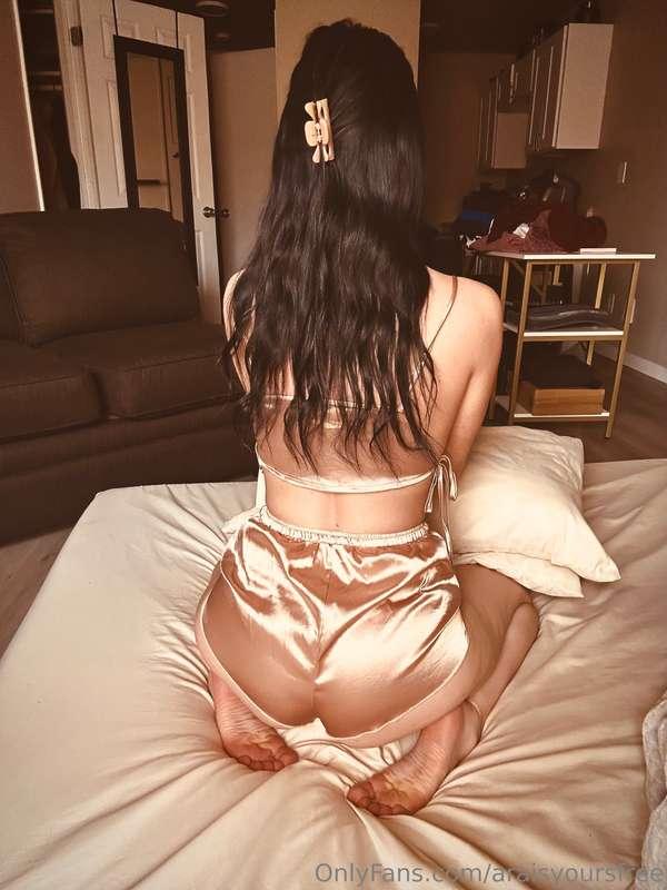Prettier on My Premium Page 😉 😘 Subscribe now 