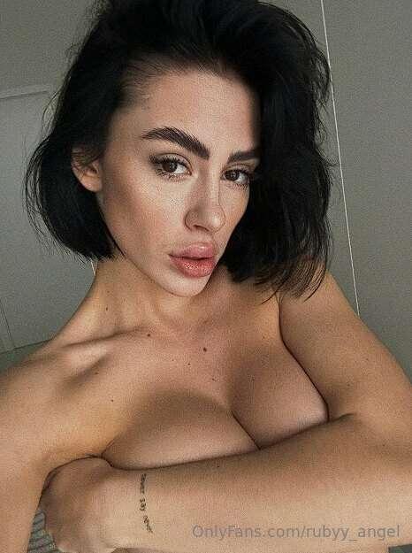 🌟FREE subscription🌟ONLY NOW👉@brixmariaxxx🔥
You should be her..