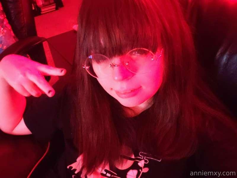 Check your DMs tonight for a new video<3