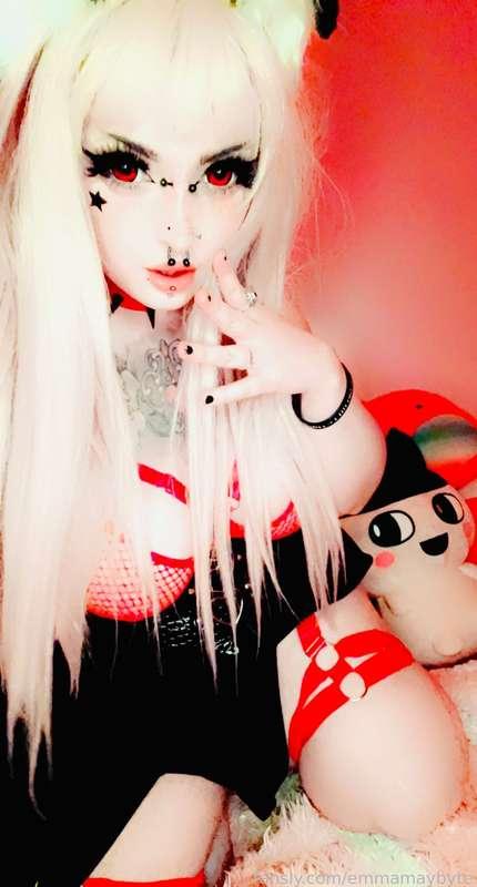 emmamaybyte image #12