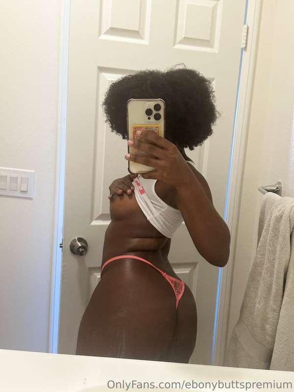 ebonybuttspremium image #3