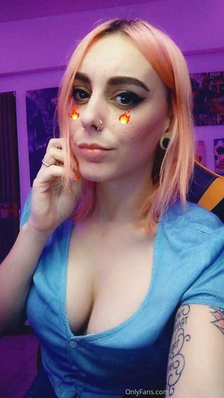 I love these simple photos, and do you? 🙈