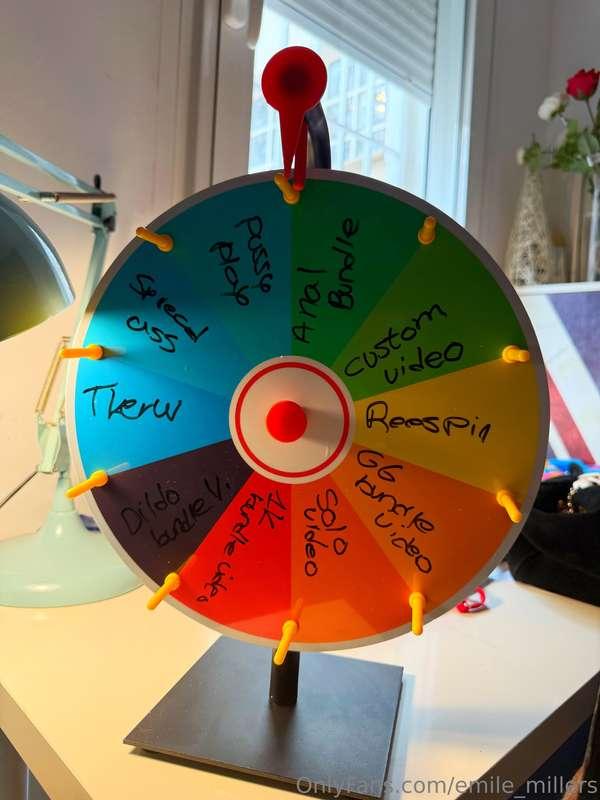 🌴☀️ SPIN THE SUMMER WHEEL ☀️🌴Your beach babe is back… and I ..