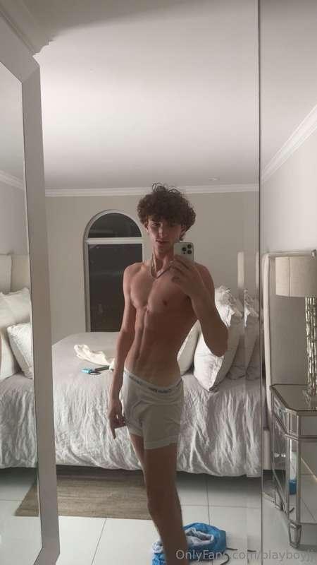 text me im horny