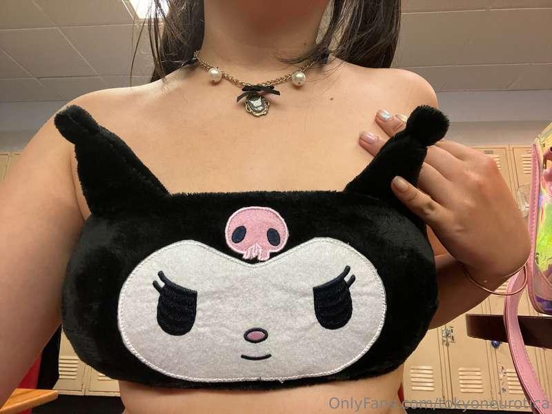 happy titty tuesday 😜