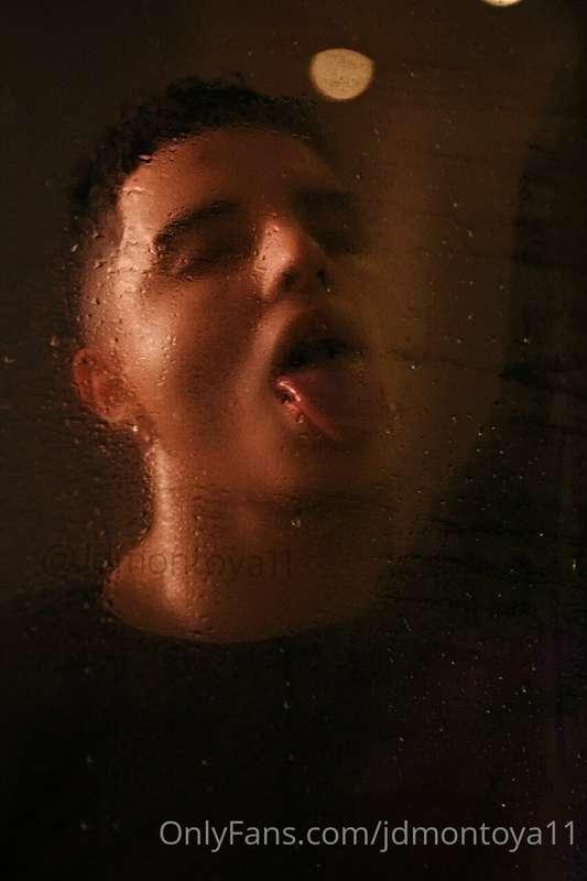 Erotic shower, a little of what's coming this week 🔥😛