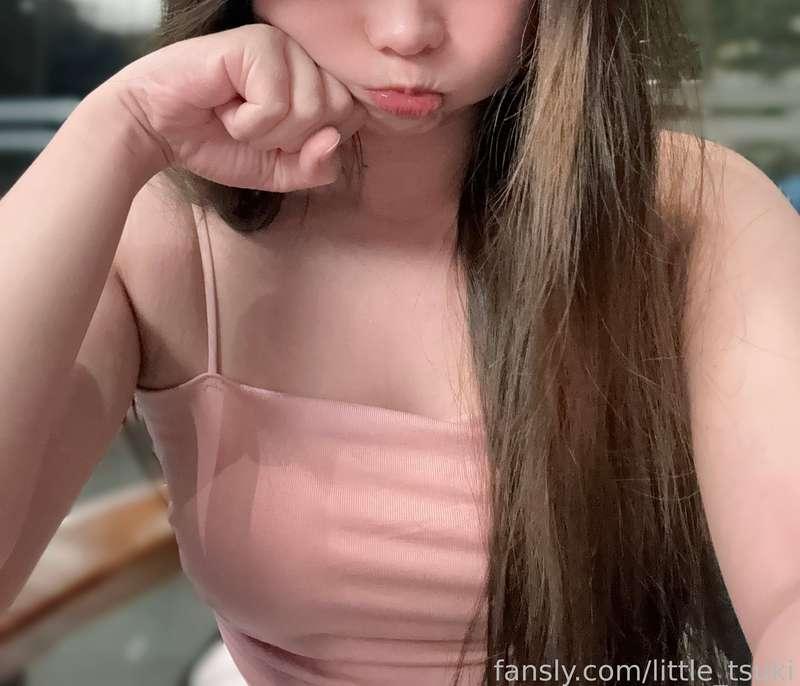 Did you catch my latest explicit content 😝

#asian #boobs #cute #dildo #horny #japanese #tease #teen #teens
