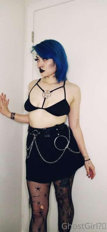Cute pics and a vid of me making what clap? 👀😏