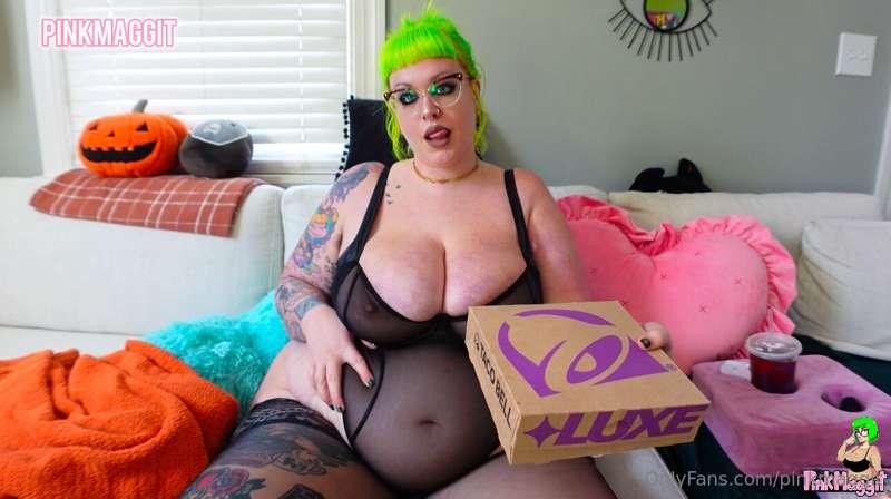 As much as I love stuffing my pussy, I also love stuffing my..